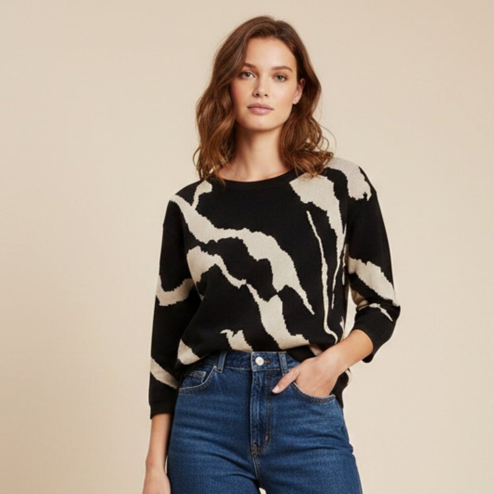 Wilfred Black and Cream Abstract Crewneck Sweater